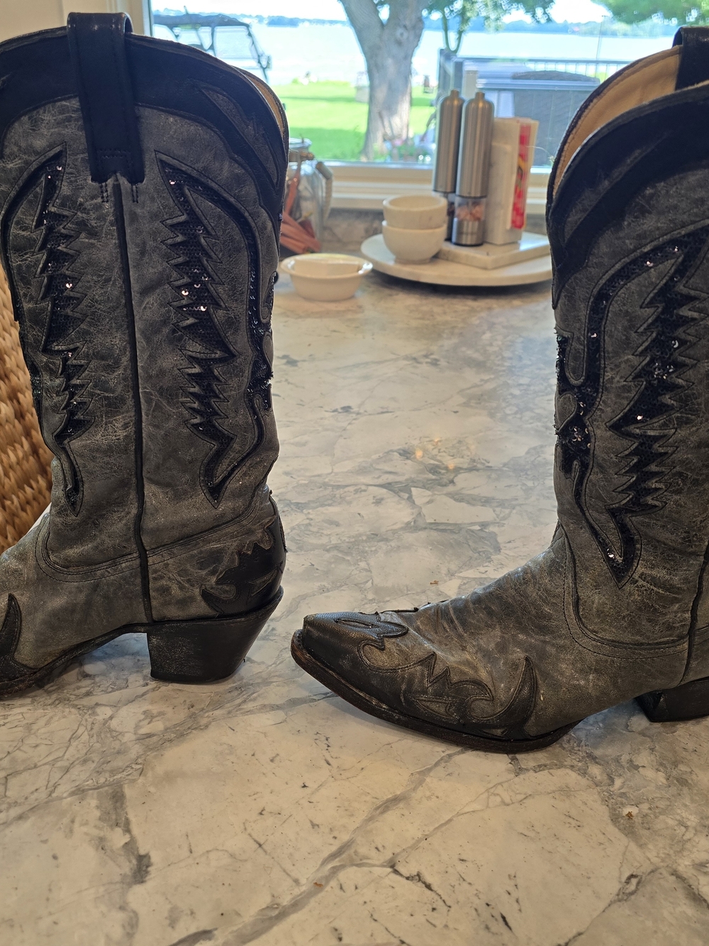 Corral Gray Distressed Embroidered Western Heeled Boots